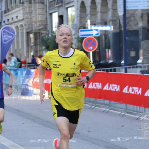 07.09.2025 - BARMER Alsterlauf Strokosch-Dieckow http://msf.ph/oto/8742239 07.09.2025 11:18:20 Ziel  meine-sportfotos.de