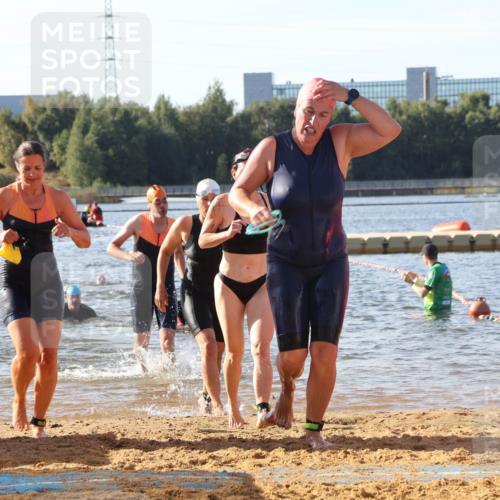 07.09.2025 - 19. Norderstedt Triathlon Luisa Fischer http://msf.ph/oto/8742298 07.09.2025 10:05:49 Schwimmen 1111, 1114, 1119, 1126, 1131, 1132, 1144 meine-sportfotos.de