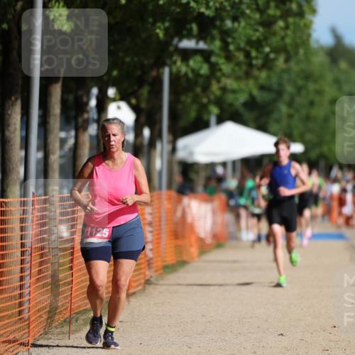 07.09.2025 - 19. Norderstedt Triathlon Michael Strokosch http://msf.ph/oto/8742305 07.09.2025 10:57:04 Laufen 122, 636, 1125 meine-sportfotos.de