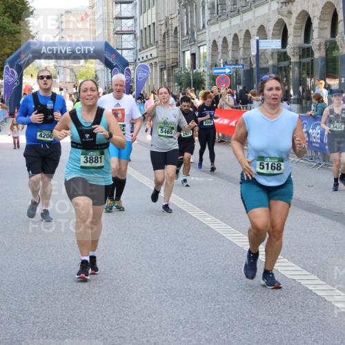07.09.2025 - BARMER Alsterlauf Strokosch-Dieckow http://msf.ph/oto/8742361 07.09.2025 10:18:09 Ziel 2488, 3138, 3139, 3143, 3478, 4023, 4343, 4661, 4724, 4780, 5403, 5405, 8021, 8186 meine-sportfotos.de