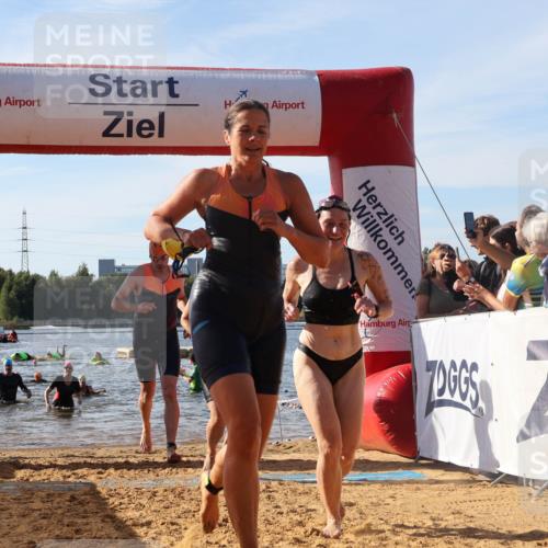 07.09.2025 - 19. Norderstedt Triathlon Luisa Fischer http://msf.ph/oto/8742373 07.09.2025 10:05:53 Schwimmen 1111, 1114, 1119, 1126, 1131, 1132, 1135, 1144, 1146 meine-sportfotos.de