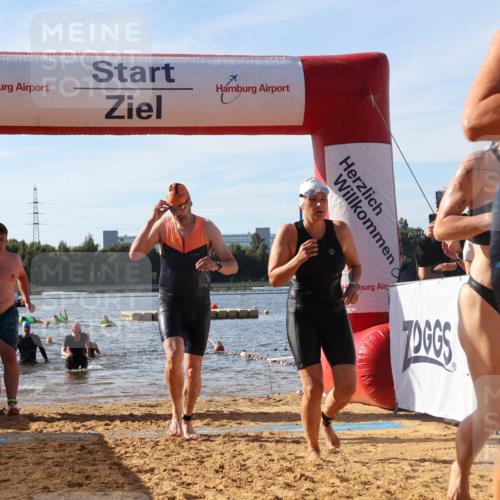 07.09.2025 - 19. Norderstedt Triathlon Luisa Fischer http://msf.ph/oto/8742393 07.09.2025 10:05:54 Schwimmen 1111, 1114, 1119, 1126, 1131, 1132, 1135, 1144, 1146 meine-sportfotos.de