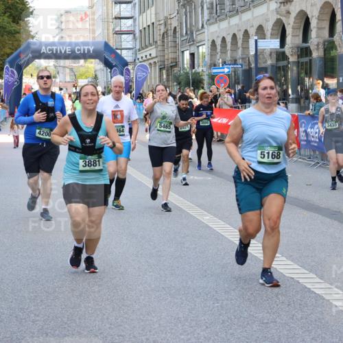 07.09.2025 - BARMER Alsterlauf Strokosch-Dieckow http://msf.ph/oto/8742410 07.09.2025 10:18:09 Ziel 2488, 3138, 3139, 3143, 3478, 4023, 4343, 4661, 4724, 4780, 5403, 5405, 8021, 8186 meine-sportfotos.de