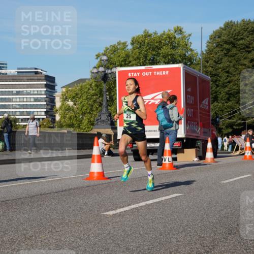 07.09.2025 - BARMER Alsterlauf Yannick Fuchs http://msf.ph/oto/8742441 07.09.2025 09:28:32 Laufen 25, 1, 5390, 8012 meine-sportfotos.de