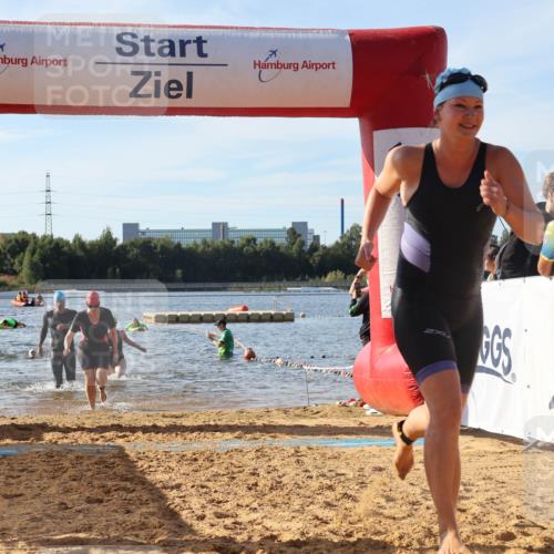 07.09.2025 - 19. Norderstedt Triathlon Luisa Fischer http://msf.ph/oto/8742469 07.09.2025 10:06:00 Schwimmen 1111, 1112, 1114, 1126, 1131, 1132, 1135, 1140, 1144, 1146 meine-sportfotos.de