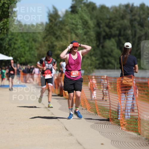 07.09.2025 - 19. Norderstedt Triathlon Michael Strokosch http://msf.ph/oto/8742498 07.09.2025 12:32:43 Laufen 695, 857 meine-sportfotos.de