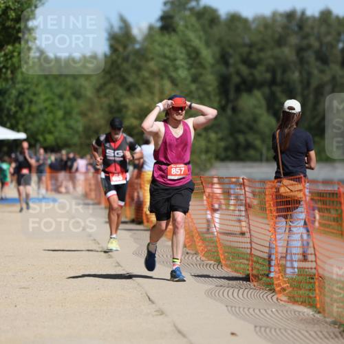 07.09.2025 - 19. Norderstedt Triathlon Michael Strokosch http://msf.ph/oto/8742508 07.09.2025 12:32:43 Laufen 695, 857 meine-sportfotos.de