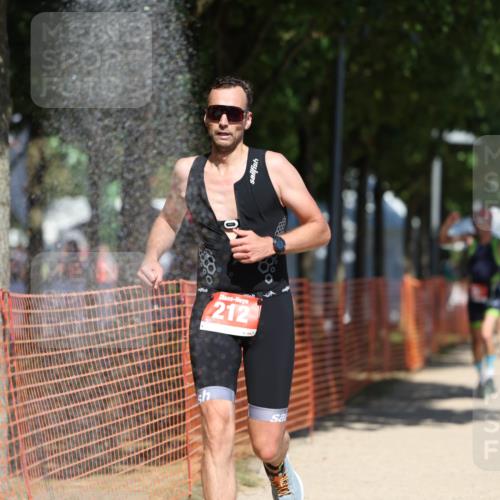 07.09.2025 - 19. Norderstedt Triathlon Michael Strokosch http://msf.ph/oto/8742529 07.09.2025 13:08:17 Laufen 167, 205, 212, 249 meine-sportfotos.de