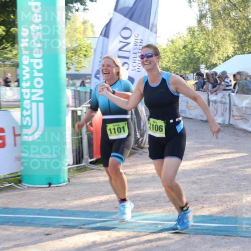 07.09.2025 - 19. Norderstedt Triathlon Luisa Fischer http://msf.ph/oto/8742563 07.09.2025 17:00:30 Ziel 1101, 1106 meine-sportfotos.de