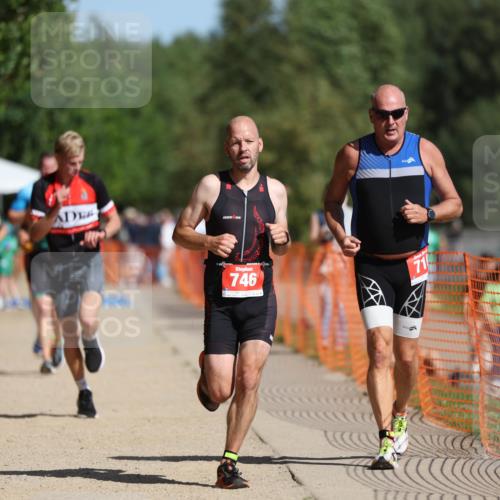 07.09.2025 - 19. Norderstedt Triathlon Michael Strokosch http://msf.ph/oto/8742582 07.09.2025 11:55:22 Laufen 228, 710, 746, 1164, 1173, 1202 meine-sportfotos.de