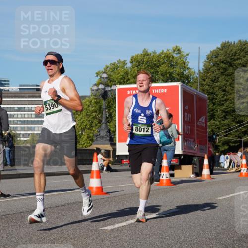 07.09.2025 - BARMER Alsterlauf Yannick Fuchs http://msf.ph/oto/8742631 07.09.2025 09:28:35 Laufen 5390, 30, 8012, 4 meine-sportfotos.de