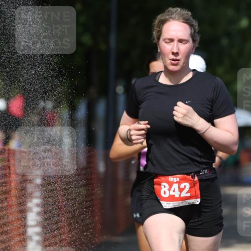 07.09.2025 - 19. Norderstedt Triathlon Michael Strokosch http://msf.ph/oto/8742645 07.09.2025 13:54:45 Laufen 270, 321, 842 meine-sportfotos.de