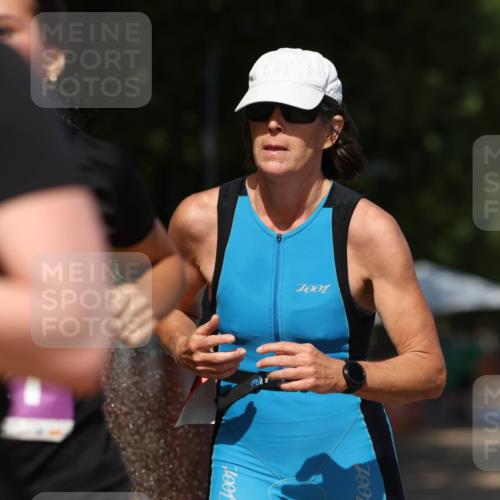 07.09.2025 - 19. Norderstedt Triathlon Michael Strokosch http://msf.ph/oto/8742673 07.09.2025 13:54:47 Laufen 270, 321, 842 meine-sportfotos.de