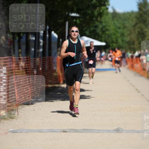 07.09.2025 - 19. Norderstedt Triathlon Michael Strokosch http://msf.ph/oto/8742694 07.09.2025 13:08:25 Laufen 205, 282, 759, 1212 meine-sportfotos.de