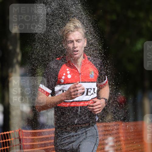 07.09.2025 - 19. Norderstedt Triathlon Michael Strokosch http://msf.ph/oto/8742695 07.09.2025 11:55:26 Laufen 228, 710, 734, 746, 1164, 1173, 1202 meine-sportfotos.de
