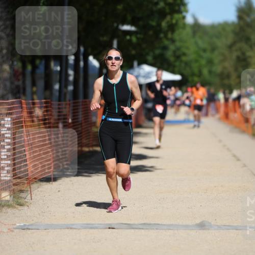 07.09.2025 - 19. Norderstedt Triathlon Michael Strokosch http://msf.ph/oto/8742727 07.09.2025 13:08:25 Laufen 205, 282, 759, 1212 meine-sportfotos.de