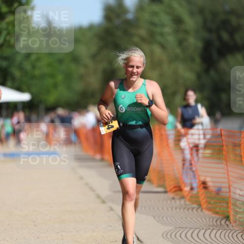 07.09.2025 - 19. Norderstedt Triathlon Michael Strokosch http://msf.ph/oto/8742734 07.09.2025 11:55:29 Laufen 228, 710, 734, 1164, 1173, 1202 meine-sportfotos.de