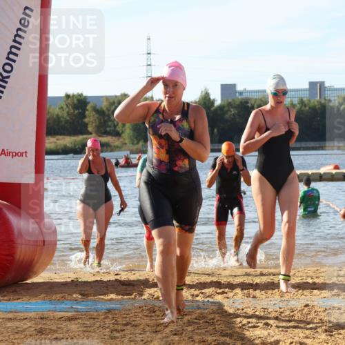 07.09.2025 - 19. Norderstedt Triathlon Luisa Fischer http://msf.ph/oto/8742744 07.09.2025 10:06:16 Schwimmen 1115, 1125, 1137, 1140, 1143, 1148, 1150 meine-sportfotos.de