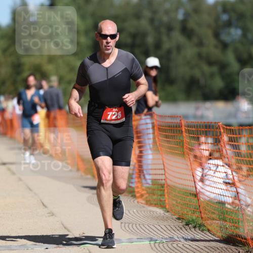 07.09.2025 - 19. Norderstedt Triathlon Michael Strokosch http://msf.ph/oto/8742746 07.09.2025 12:32:57 Laufen 245, 258, 728 meine-sportfotos.de