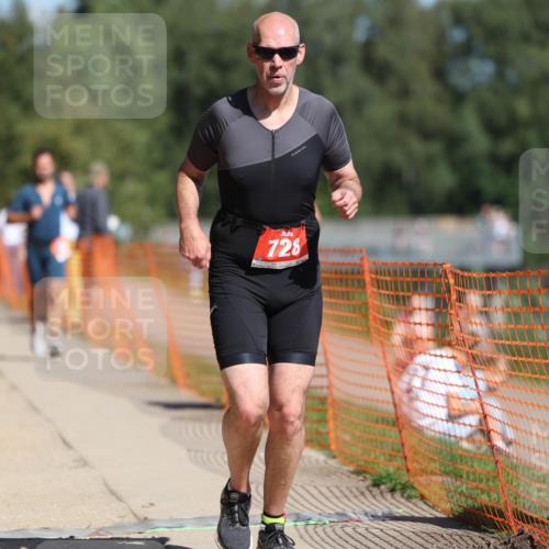 07.09.2025 - 19. Norderstedt Triathlon Michael Strokosch http://msf.ph/oto/8742764 07.09.2025 12:32:58 Laufen 245, 258, 728 meine-sportfotos.de