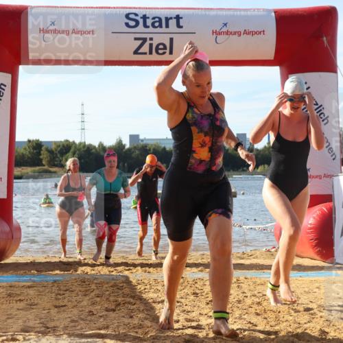 07.09.2025 - 19. Norderstedt Triathlon Luisa Fischer http://msf.ph/oto/8742785 07.09.2025 10:06:18 Schwimmen 1115, 1125, 1137, 1140, 1143, 1148, 1150 meine-sportfotos.de