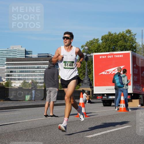 07.09.2025 - BARMER Alsterlauf Yannick Fuchs http://msf.ph/oto/8742816 07.09.2025 09:28:49 Laufen 5148, 4, 1 meine-sportfotos.de
