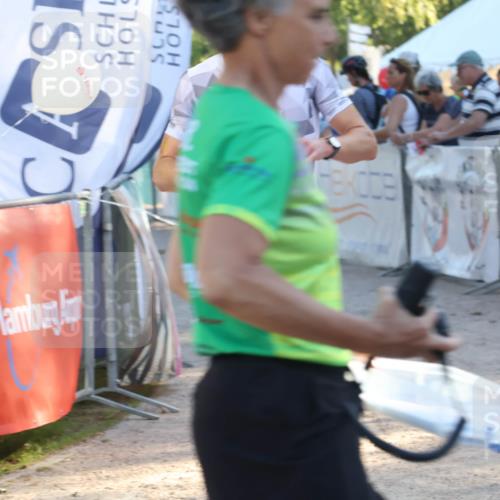 07.09.2025 - 19. Norderstedt Triathlon Luisa Fischer http://msf.ph/oto/8742840 07.09.2025 17:01:48 Ziel 1407 meine-sportfotos.de
