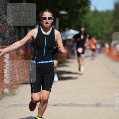 07.09.2025 - 19. Norderstedt Triathlon Michael Strokosch http://msf.ph/oto/8742842 07.09.2025 13:08:27 Laufen 282, 759, 1212 meine-sportfotos.de