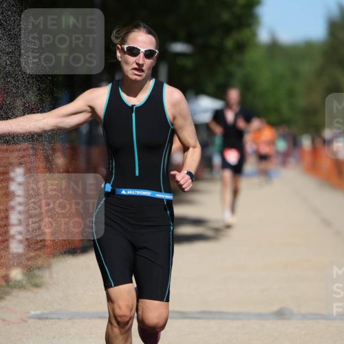 07.09.2025 - 19. Norderstedt Triathlon Michael Strokosch http://msf.ph/oto/8742855 07.09.2025 13:08:27 Laufen 282, 759, 1212 meine-sportfotos.de