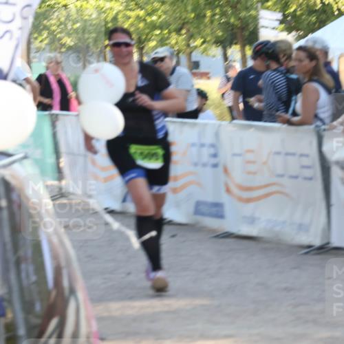 07.09.2025 - 19. Norderstedt Triathlon Luisa Fischer http://msf.ph/oto/8742865 07.09.2025 17:02:33 Ziel 1509 meine-sportfotos.de