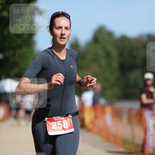 07.09.2025 - 19. Norderstedt Triathlon Michael Strokosch http://msf.ph/oto/8742894 07.09.2025 12:33:04 Laufen 245, 258 meine-sportfotos.de