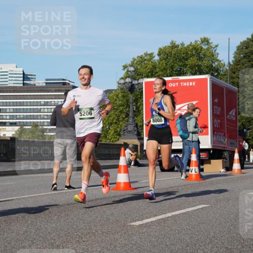 07.09.2025 - BARMER Alsterlauf Yannick Fuchs http://msf.ph/oto/8743149 07.09.2025 09:28:57 Laufen 5206, 8008 meine-sportfotos.de