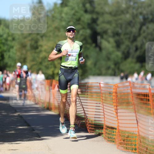 07.09.2025 - 19. Norderstedt Triathlon Michael Strokosch http://msf.ph/oto/8743175 07.09.2025 14:41:32 Laufen 1469 meine-sportfotos.de