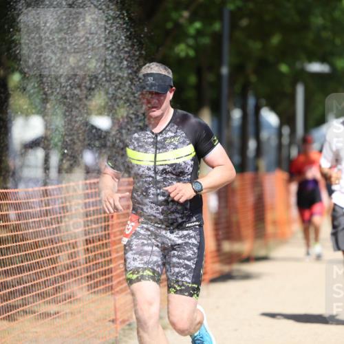 07.09.2025 - 19. Norderstedt Triathlon Michael Strokosch http://msf.ph/oto/8743185 07.09.2025 12:33:23 Laufen 191, 210, 714, 782, 815, 1241, 1247, 1265, 1329 meine-sportfotos.de