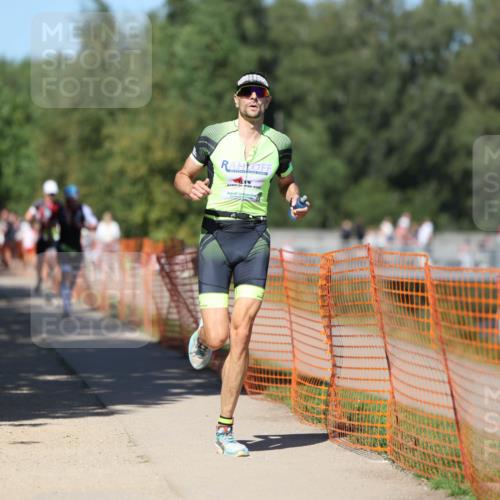 07.09.2025 - 19. Norderstedt Triathlon Michael Strokosch http://msf.ph/oto/8743202 07.09.2025 14:41:33 Laufen 1469 meine-sportfotos.de