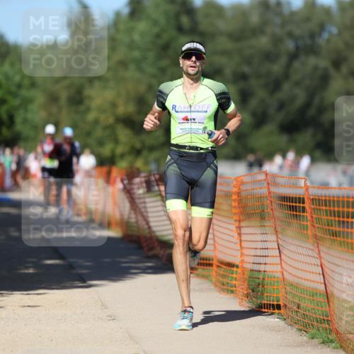 07.09.2025 - 19. Norderstedt Triathlon Michael Strokosch http://msf.ph/oto/8743219 07.09.2025 14:41:33 Laufen 1469 meine-sportfotos.de