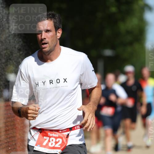 07.09.2025 - 19. Norderstedt Triathlon Michael Strokosch http://msf.ph/oto/8743285 07.09.2025 12:33:26 Laufen 191, 210, 714, 782, 815, 1247, 1265, 1329 meine-sportfotos.de