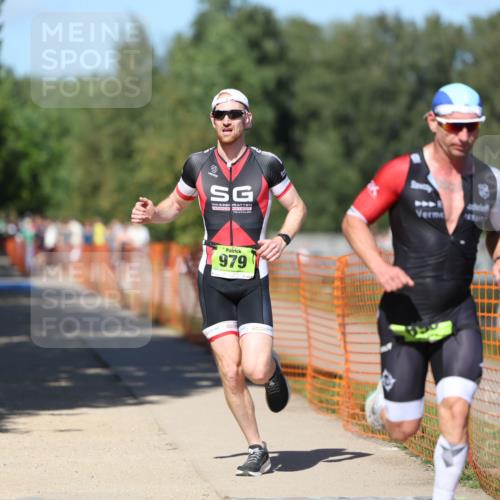 07.09.2025 - 19. Norderstedt Triathlon Michael Strokosch http://msf.ph/oto/8743340 07.09.2025 14:41:42 Laufen 969, 979 meine-sportfotos.de