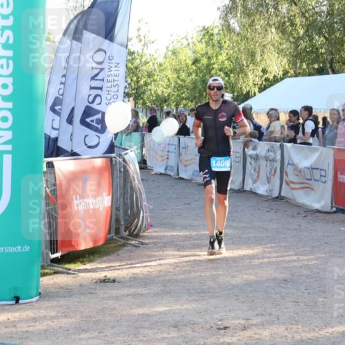 07.09.2025 - 19. Norderstedt Triathlon Luisa Fischer http://msf.ph/oto/8743347 07.09.2025 17:06:02 Ziel 1108, 1409 meine-sportfotos.de
