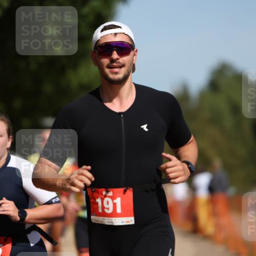 07.09.2025 - 19. Norderstedt Triathlon Michael Strokosch http://msf.ph/oto/8743366 07.09.2025 12:33:28 Laufen 191, 210, 714, 731, 782, 815, 1247, 1329 meine-sportfotos.de