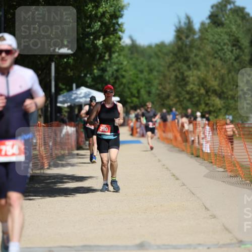 07.09.2025 - 19. Norderstedt Triathlon Michael Strokosch http://msf.ph/oto/8743379 07.09.2025 13:08:56 Laufen 220, 290, 754 meine-sportfotos.de