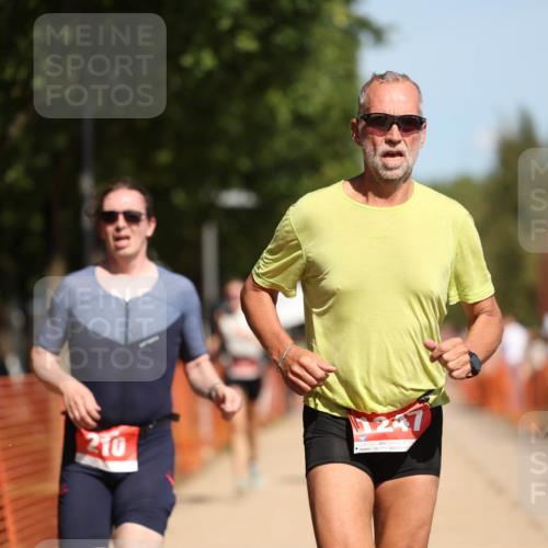 07.09.2025 - 19. Norderstedt Triathlon Michael Strokosch http://msf.ph/oto/8743413 07.09.2025 12:33:31 Laufen 191, 210, 714, 731, 815, 1247, 1272, 1329 meine-sportfotos.de