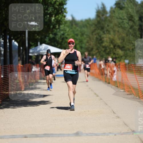 07.09.2025 - 19. Norderstedt Triathlon Michael Strokosch http://msf.ph/oto/8743417 07.09.2025 13:08:58 Laufen 290, 754, 1373 meine-sportfotos.de