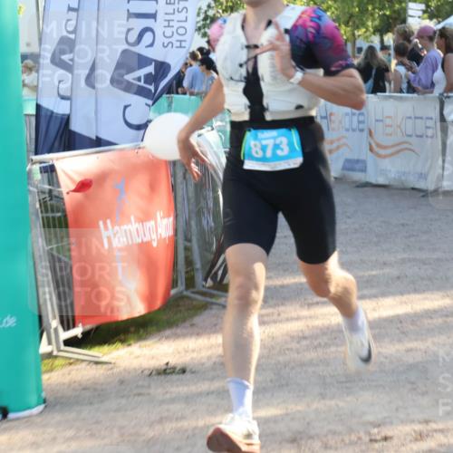 07.09.2025 - 19. Norderstedt Triathlon Luisa Fischer http://msf.ph/oto/8743474 07.09.2025 17:06:39 Ziel 873 meine-sportfotos.de