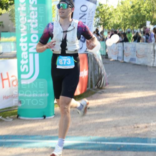 07.09.2025 - 19. Norderstedt Triathlon Luisa Fischer http://msf.ph/oto/8743477 07.09.2025 17:06:39 Ziel 873 meine-sportfotos.de