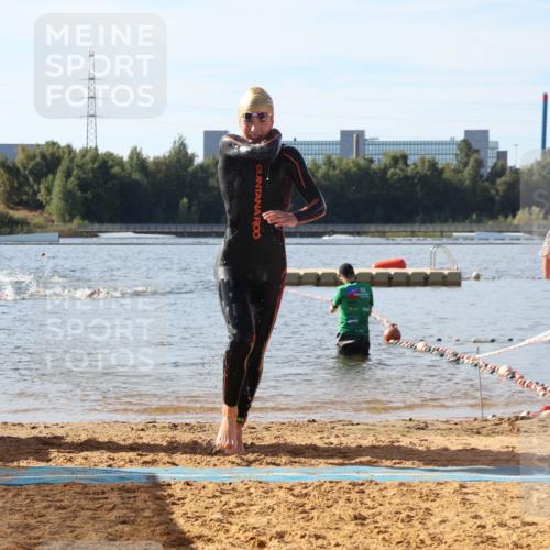 07.09.2025 - 19. Norderstedt Triathlon Luisa Fischer http://msf.ph/oto/8743512 07.09.2025 10:21:43 Schwimmen 645 meine-sportfotos.de