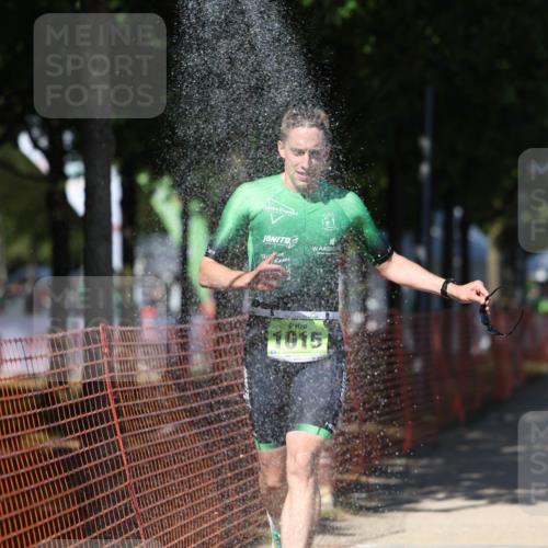07.09.2025 - 19. Norderstedt Triathlon Michael Strokosch http://msf.ph/oto/8743522 07.09.2025 14:42:38 Laufen 1015 meine-sportfotos.de