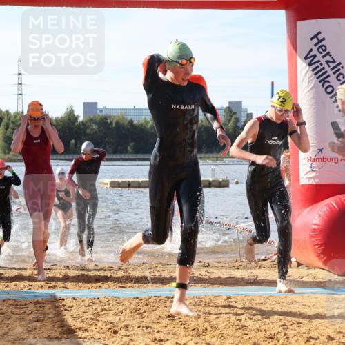 07.09.2025 - 19. Norderstedt Triathlon Luisa Fischer http://msf.ph/oto/8743589 07.09.2025 10:22:14 Schwimmen 86, 639, 648, 652, 655, 664, 667, 672, 673, 686 meine-sportfotos.de