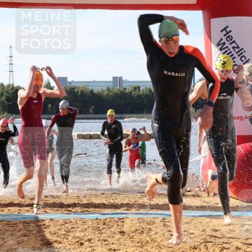 07.09.2025 - 19. Norderstedt Triathlon Luisa Fischer http://msf.ph/oto/8743594 07.09.2025 10:22:15 Schwimmen 86, 639, 648, 652, 655, 664, 667, 672, 673, 686 meine-sportfotos.de