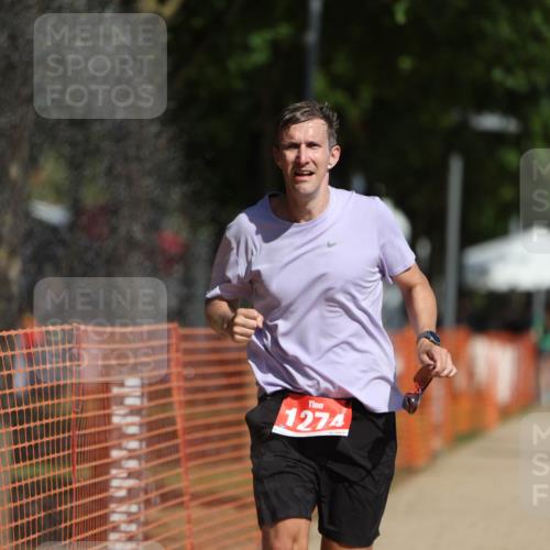 07.09.2025 - 19. Norderstedt Triathlon Michael Strokosch http://msf.ph/oto/8743615 07.09.2025 11:56:46 Laufen 1210, 1274 meine-sportfotos.de